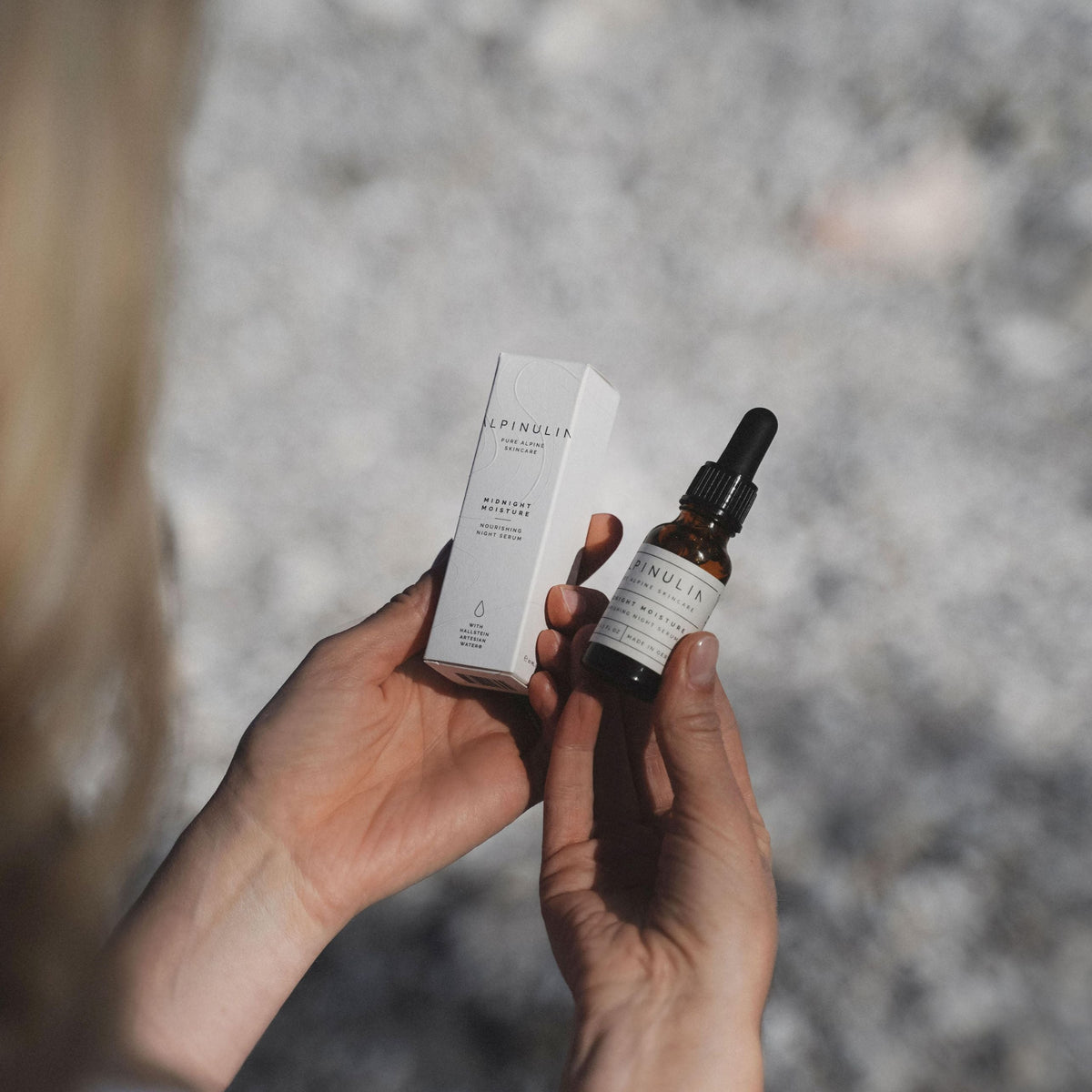 NACHTSERUM MIDNIGHT MOISTURE